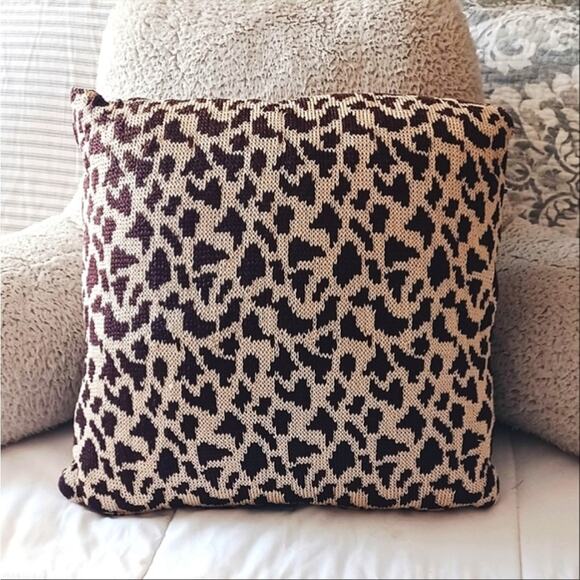 The Sak Home Woven Decorative Leopard Print Brown Tan Neutral Boho Throw Pillow - Picture 1 of 3